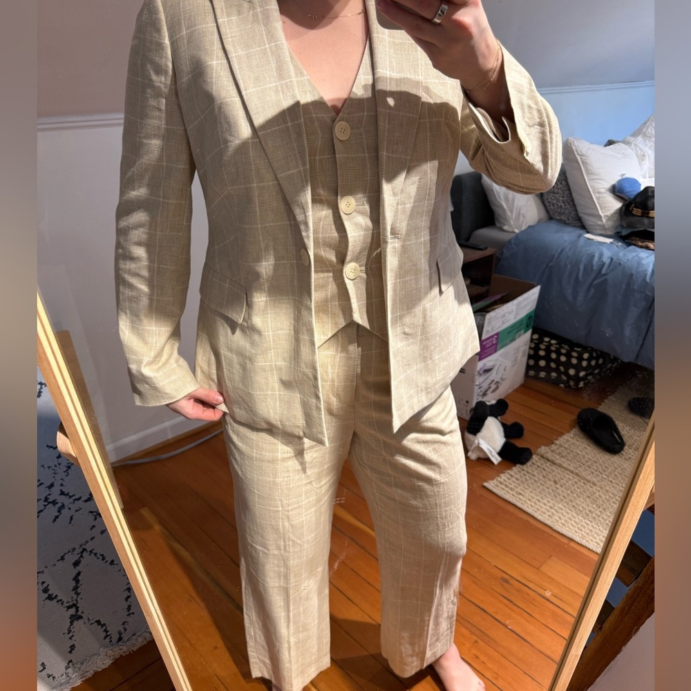 Madewell Beige windowpane Blazer, Vesg & Pants Suit - Picture 3 of 10
